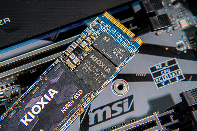 為什么固態(tài)硬盤越用越慢？